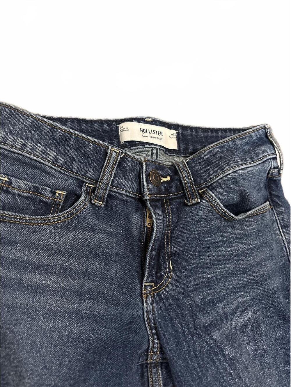 Hollister Low Rise Bootcut Jeans Denim embroidered flowers Women's Size 0 25 - Picture 3 of 4